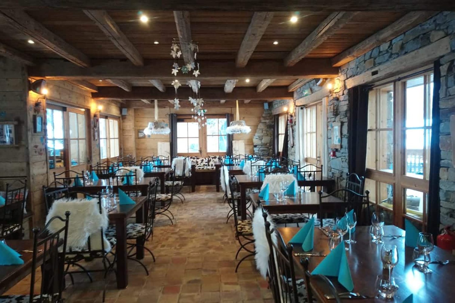 79417561_732811937240279_8040530587473149952_n