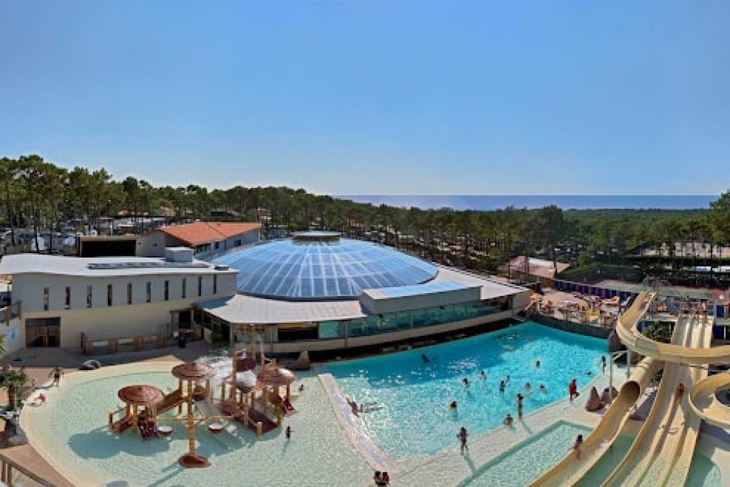 Piscine&Soleil_300Dpi