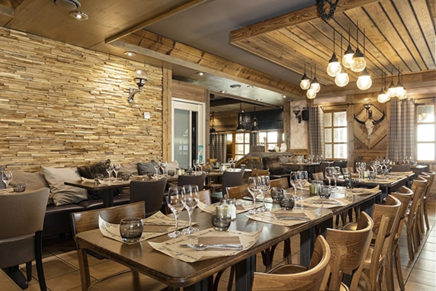 Val_Thorens_les_balcons_RESTAURANT_02