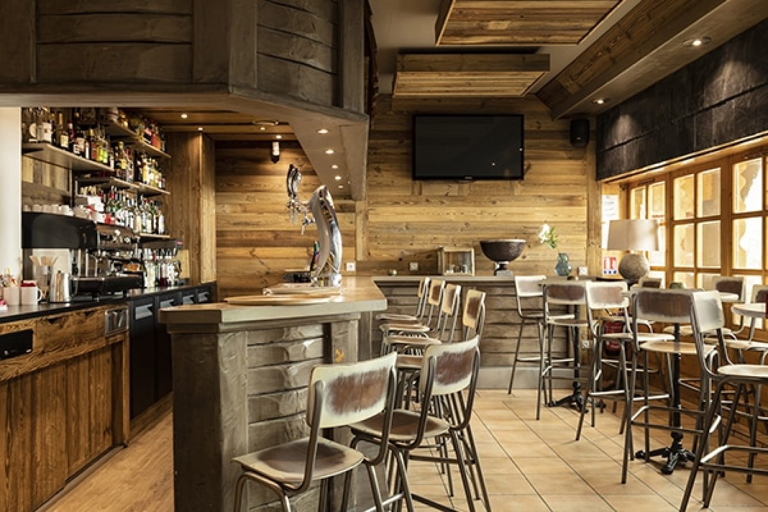 Val_Thorens_les_balcons_RESTAURANT_06